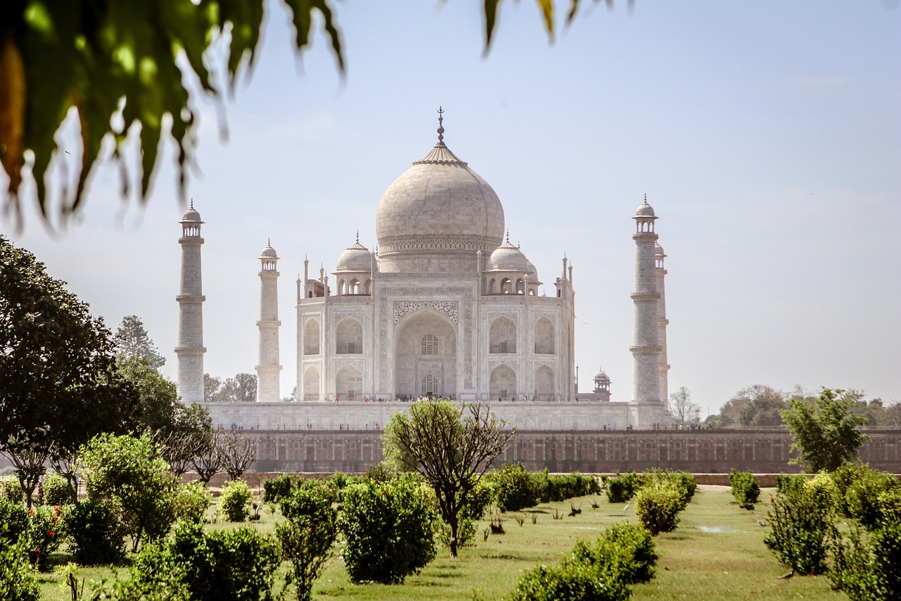Are Fairplay vs 22bet India 2027: Which Is Better for Indian Players in 2026?
